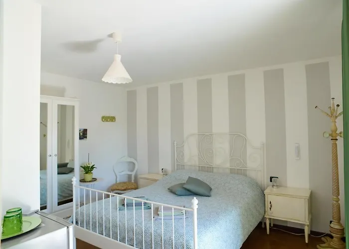 Dolce Bed & Breakfast 3*